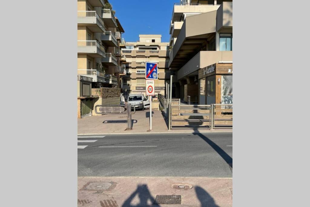 Appartement Front De Mer 38M2. 6Pers Canet-en-Roussillon Exteriör bild